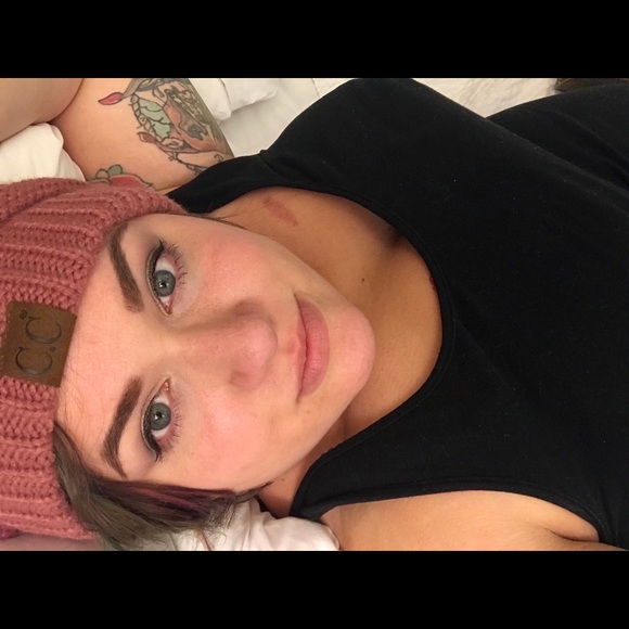 Meet your Posher, Megan - Picture 1 of 1